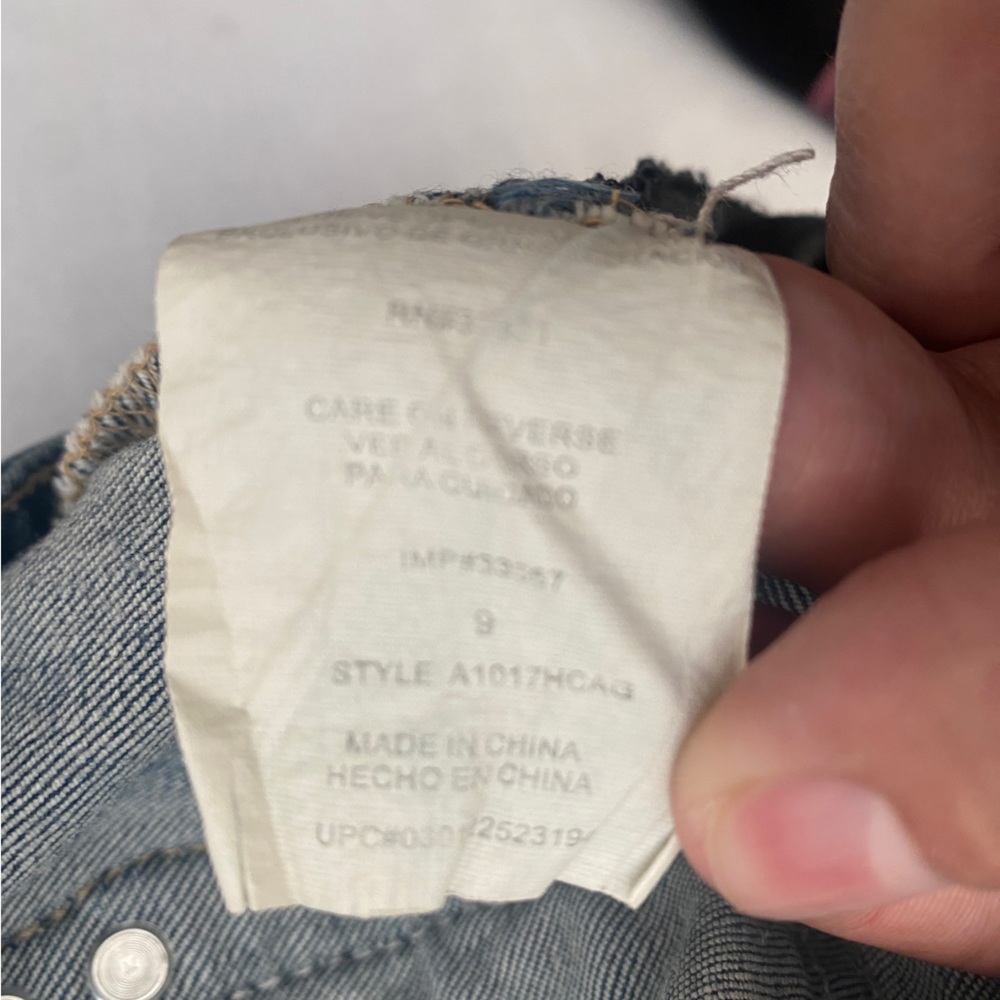 Artisan Crafted by jolt Low Rise Straight Back Pocket Embroidered Jeans Size 9 - Picture 9 of 10